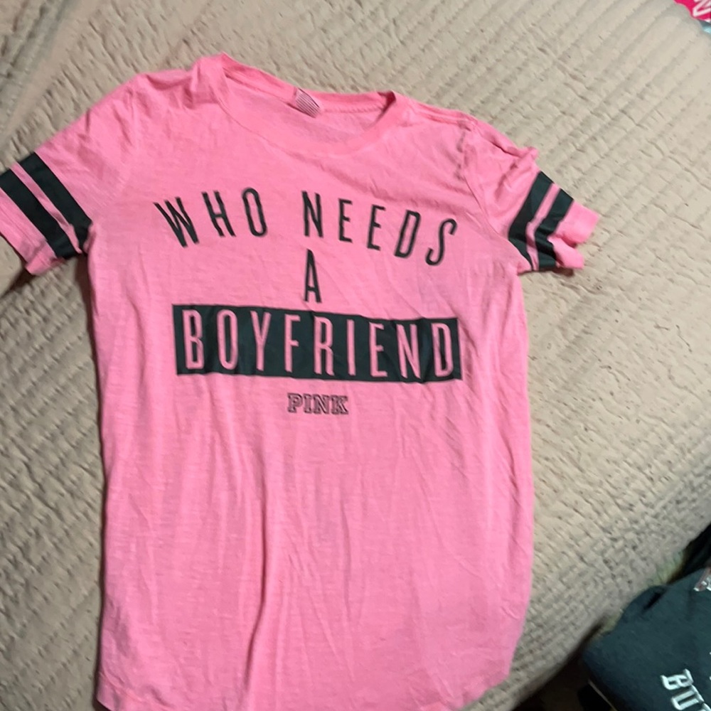 Pink t shirt